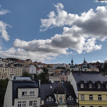 Apartmens Kv Карлові Вари Екстер'єр фото